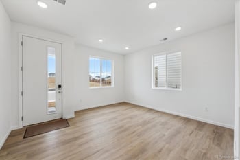 4666 Sugar Beet St, Johnstown, CO 80534