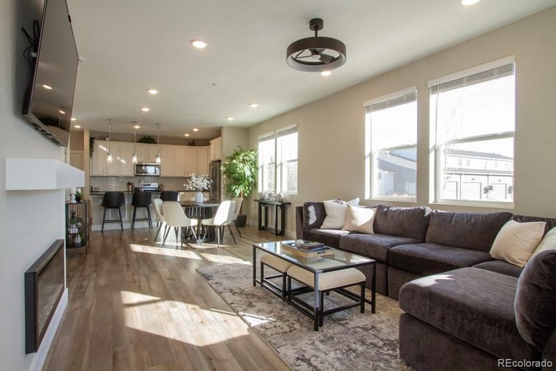 2654 69th Dr, Denver, CO 80221