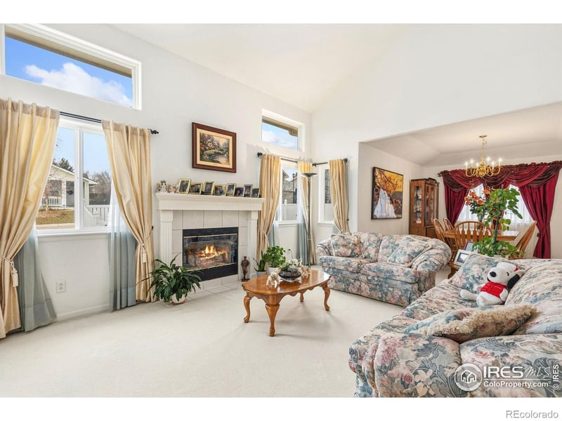 820 Brookside Dr, Longmont, CO 80504