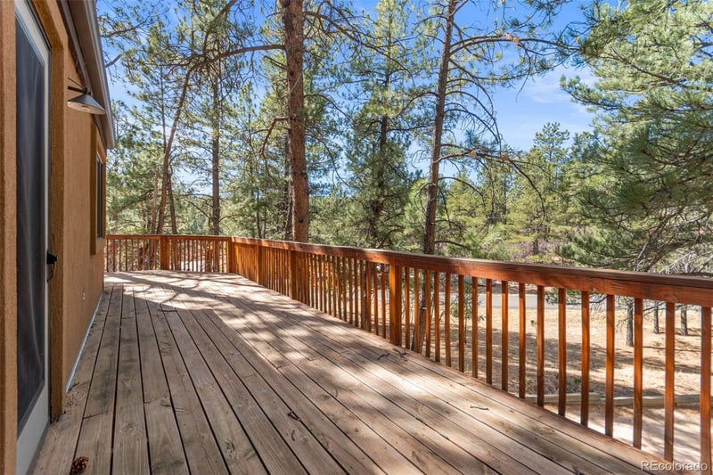 7280 Marshall Rd, Larkspur, CO 80118