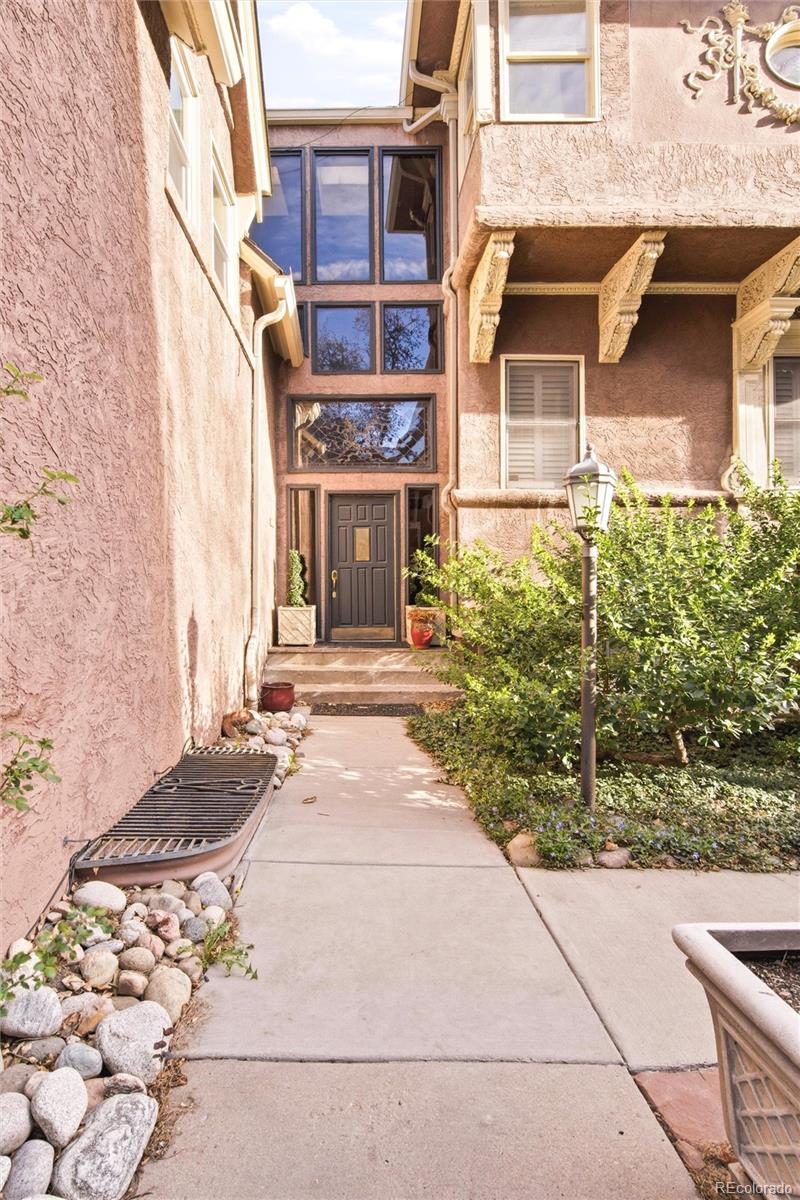 999 Emerson St #2, Denver, CO 80218