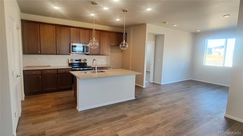 6053 Idlewild Pl, Brighton, CO 80601