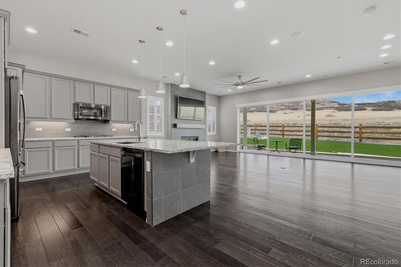 6725 Mentha Dr, Castle Rock, CO 80108