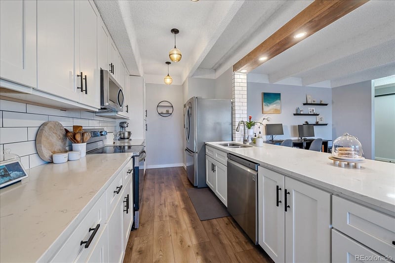 7865 E Mississippi Ave #1006, Denver, CO 80247