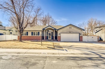 225 43rd Ave, Greeley, CO 80634