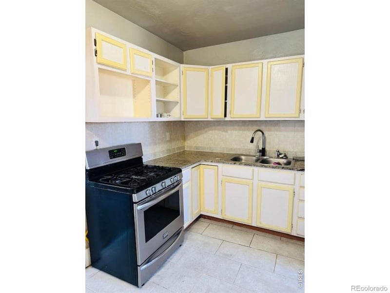 320 Denver St, Sterling, CO 80751