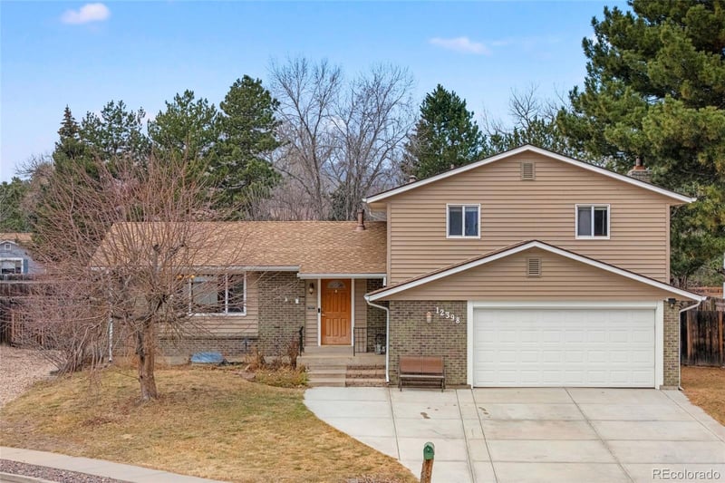 12398 70th Ave, Arvada, CO 80004