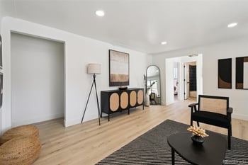 256 King St, Denver, CO 80219