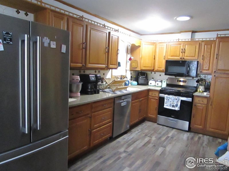 870 13th St, Burlington, CO 80807