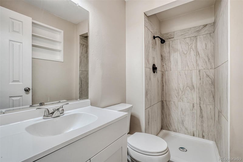 8478 Fenton St, Arvada, CO 80003