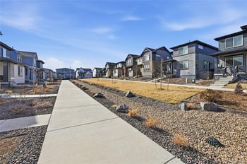 7283 Goldbloom Ln, Littleton, CO 80125