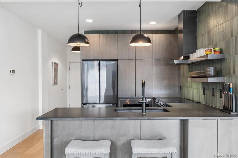 1950 Logan St #411, Denver, CO 80203