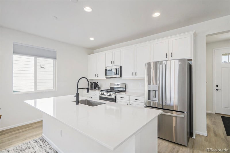 8169 Rockvale Dr, Littleton, CO 80125