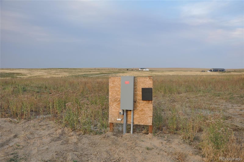 57950 Harvard Pl, Strasburg, CO 80136