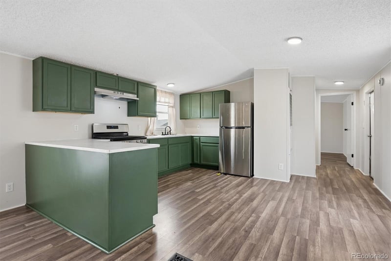 5354 E 97th Pl Lot 321, Denver, CO 80229
