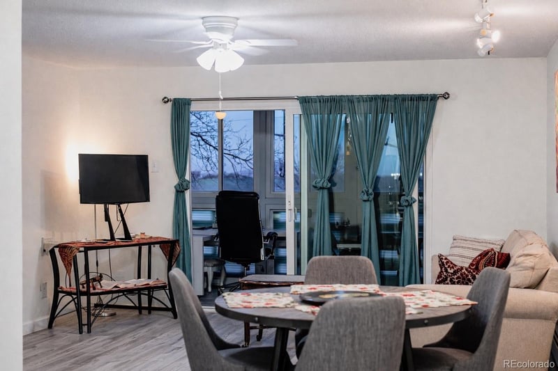 9155 Center Ave #2B, Denver, CO 80247