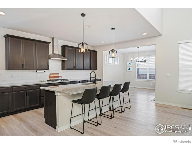 2144 Setting Sun Dr, Windsor, CO 80550