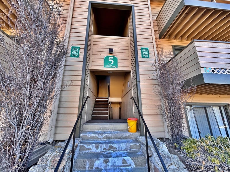 390 Zang St #5-107, Lakewood, CO 80228