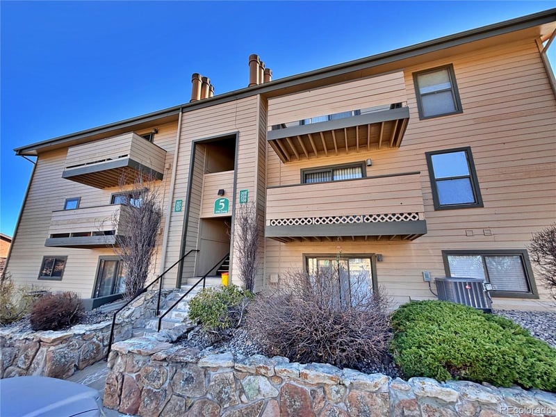390 Zang St #5-107, Lakewood, CO 80228