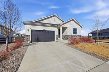 22601 Narrowleaf Cir, Aurora, CO 80016
