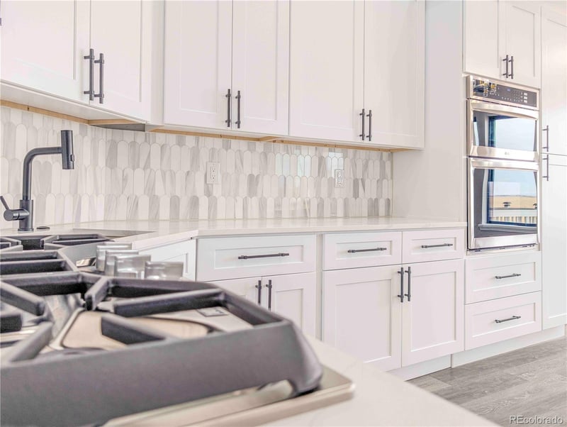 56520 74th Ave, Strasburg, CO 80136