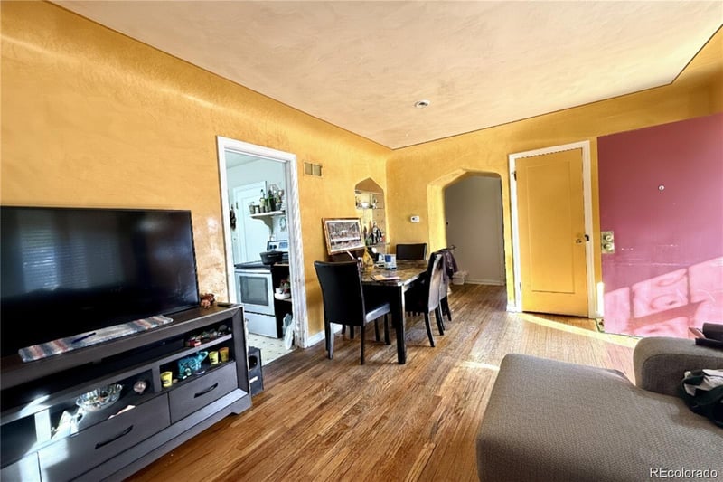 625 Floyd Ave, Englewood, CO 80113