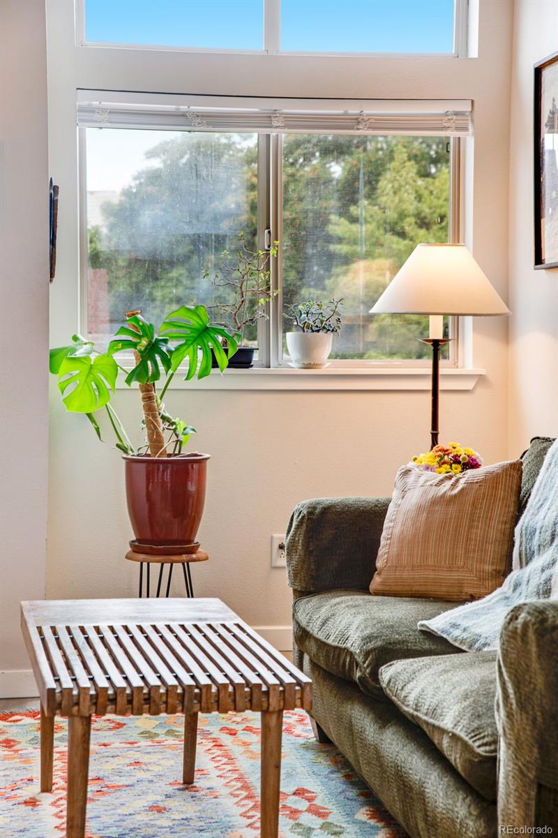 500 30th St #4, Denver, CO 80205