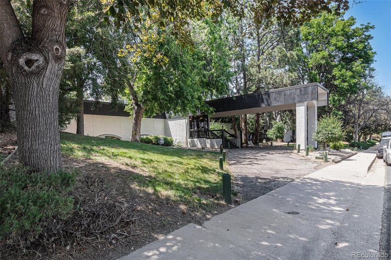 2375 Linden Ct #201, Denver, CO 80222