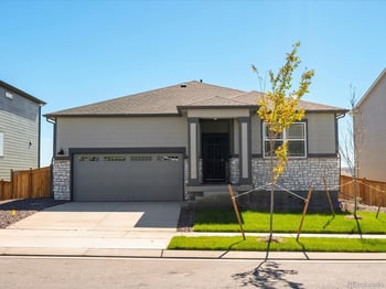 17598 90th Pl, Commerce City, CO 80022