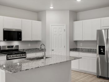 17598 90th Pl, Commerce City, CO 80022