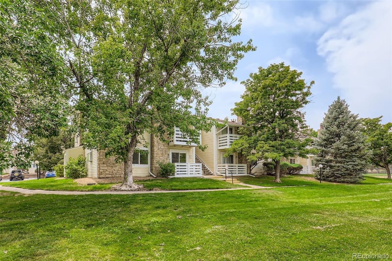 8555 Fairmount Dr #A104, Denver, CO 80247