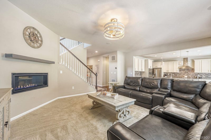 4647 Gray Wolf Ln, Castle Rock, CO 80104