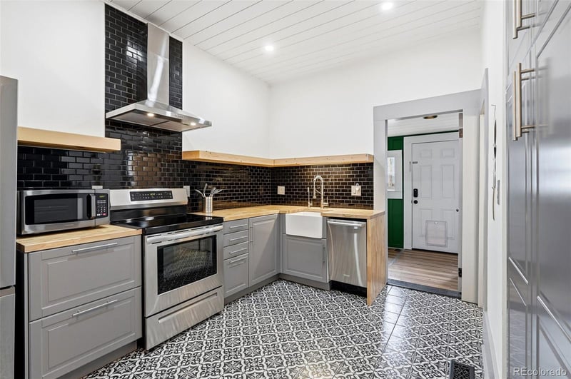 4206 Stuart St, Denver, CO 80212