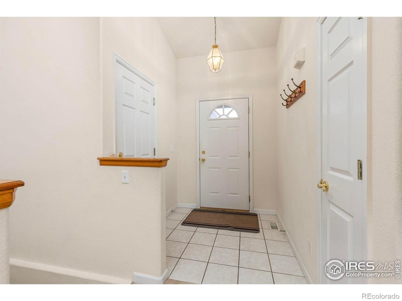 908 5th St, Johnstown, CO 80534