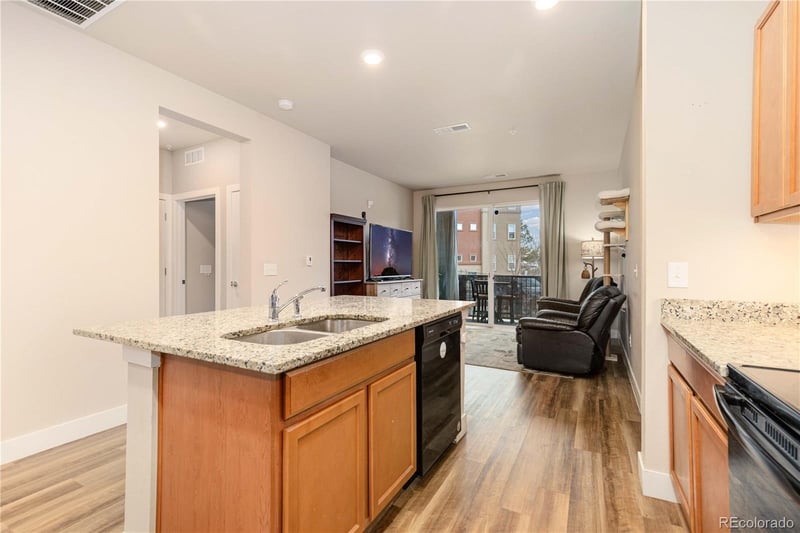 14341 Tennessee Ave #103, Aurora, CO 80012