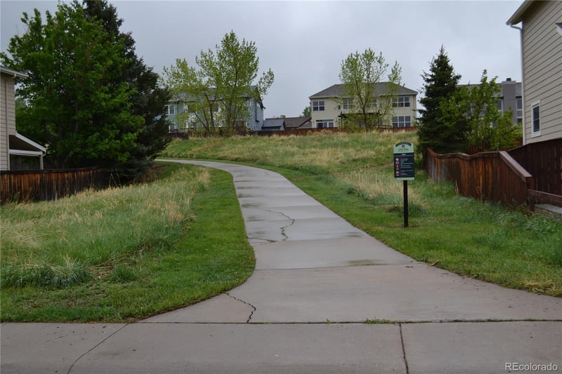 6483 Laguna Cir, Highlands Ranch, CO 80130