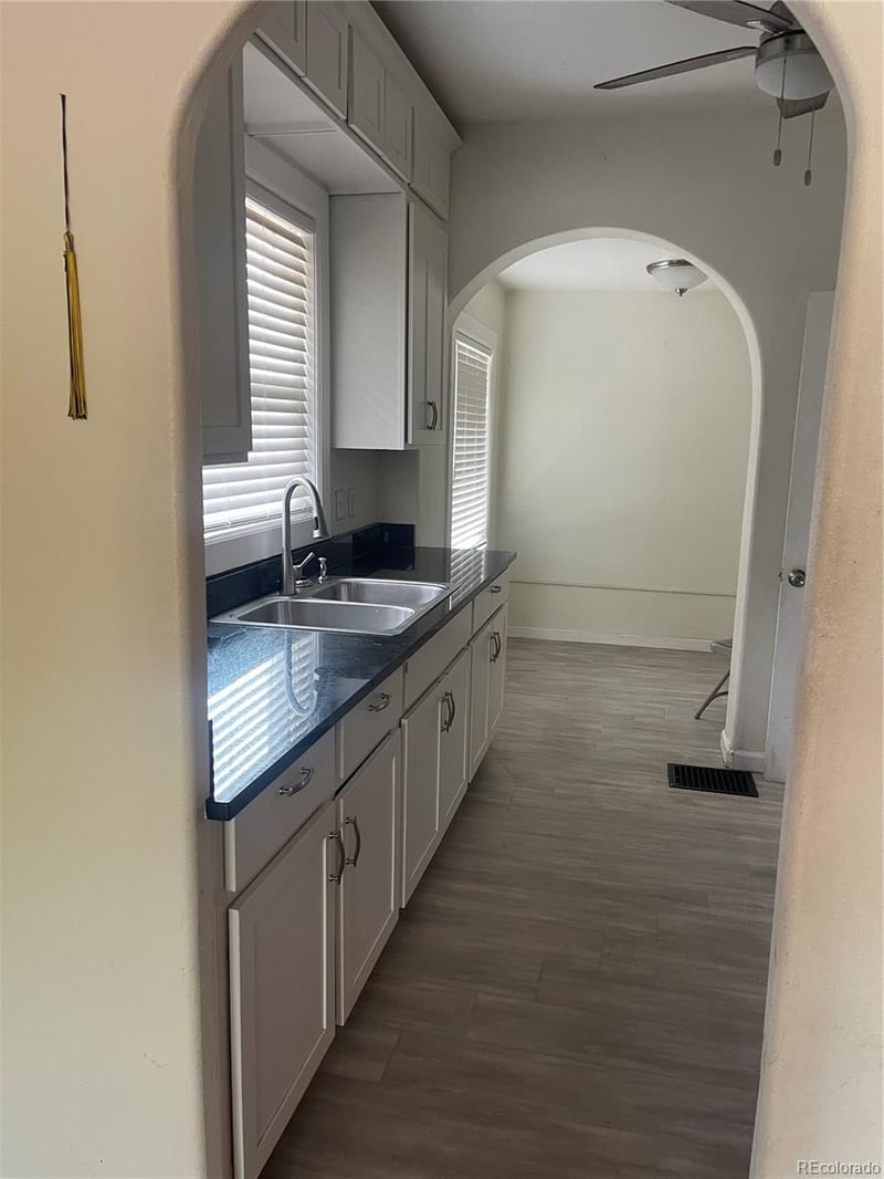 1523 Claremont Ave, Pueblo, CO 81004