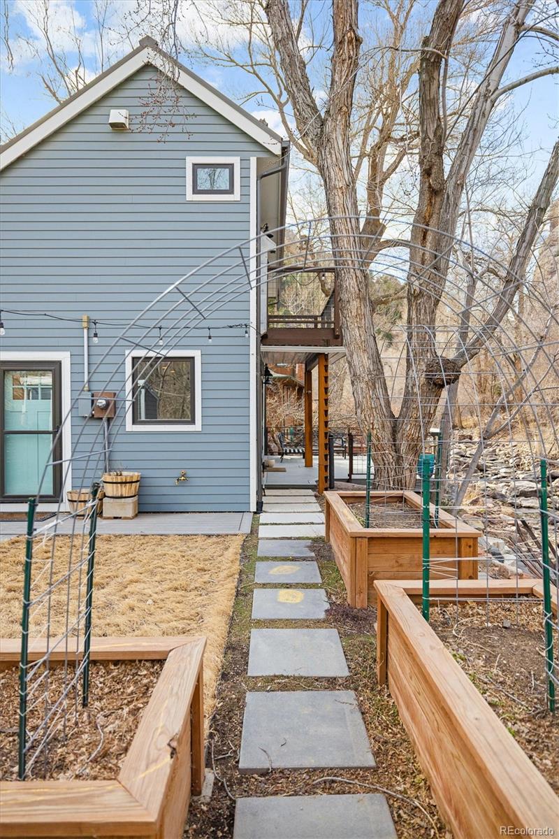 156 Eldorado Springs Dr, Eldorado Springs, CO 80025