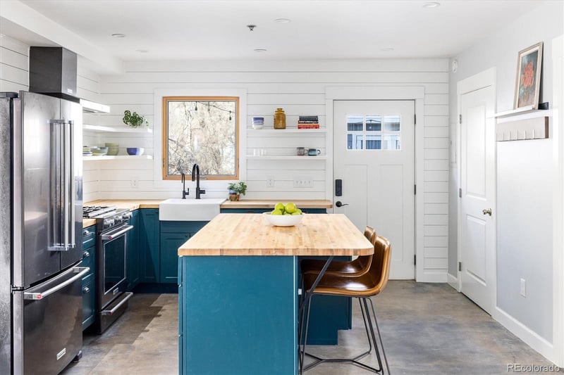 156 Eldorado Springs Dr, Eldorado Springs, CO 80025