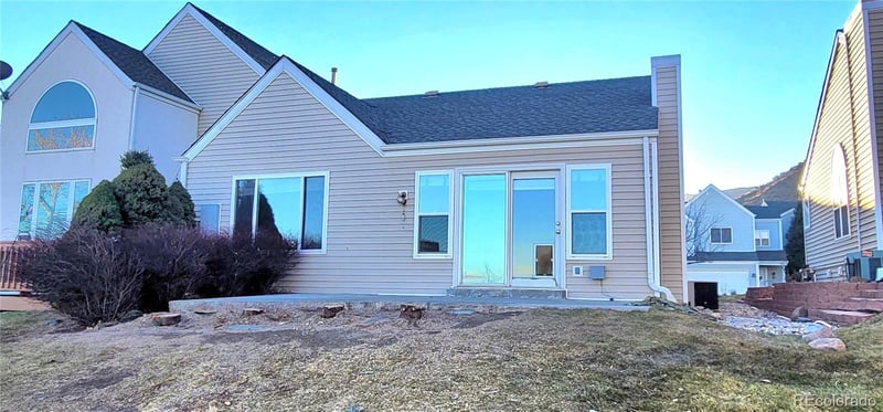 513 Canyon View Dr, Golden, CO 80403