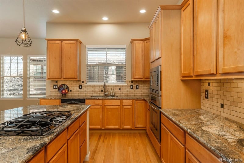 7857 Vallagio Ln, Englewood, CO 80112