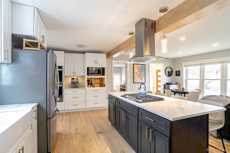 1130 S Forest St, Denver, CO 80246