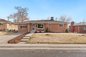 7426 Skyline Dr, Westminster, CO 80030