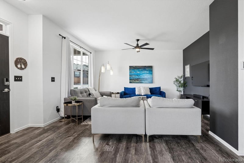 6906 Longpark Dr, Parker, CO 80138