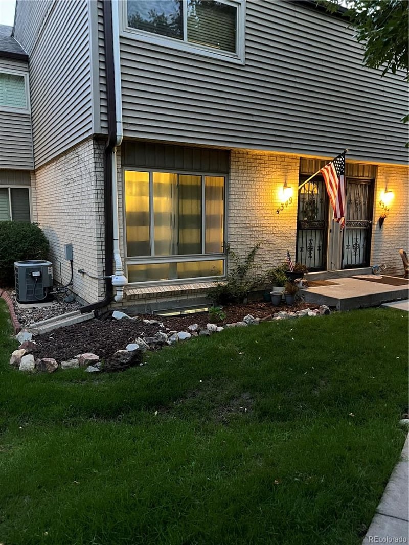 4349 Ponds Cir, Littleton, CO 80123