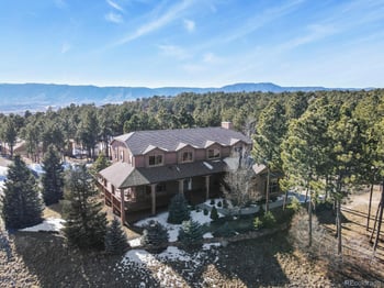 17255 Lamplight Dr, Monument, CO 80132