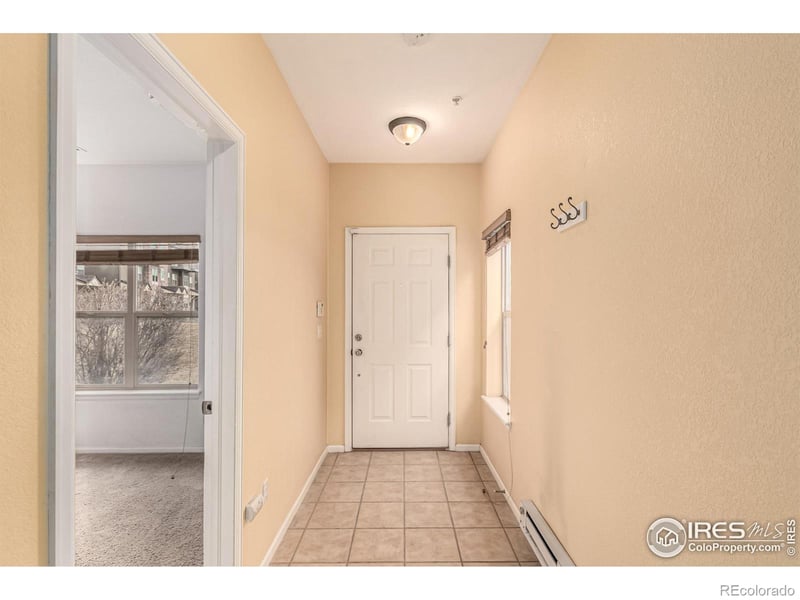 18766 Yale Cir, Aurora, CO 80013