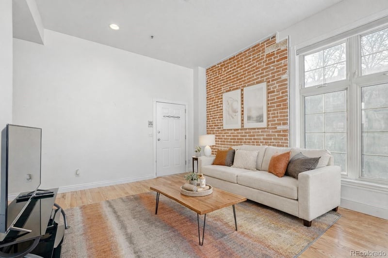 800 18th Ave #107, Denver, CO 80218