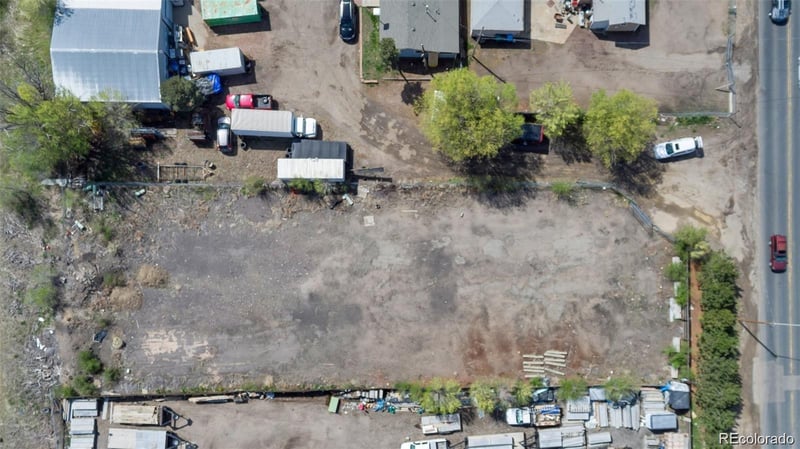 8550 Rosemary St, Commerce, CO 80022