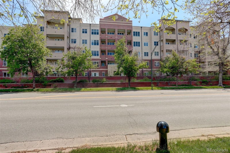 2200 University Blvd #313, Denver, CO 80210